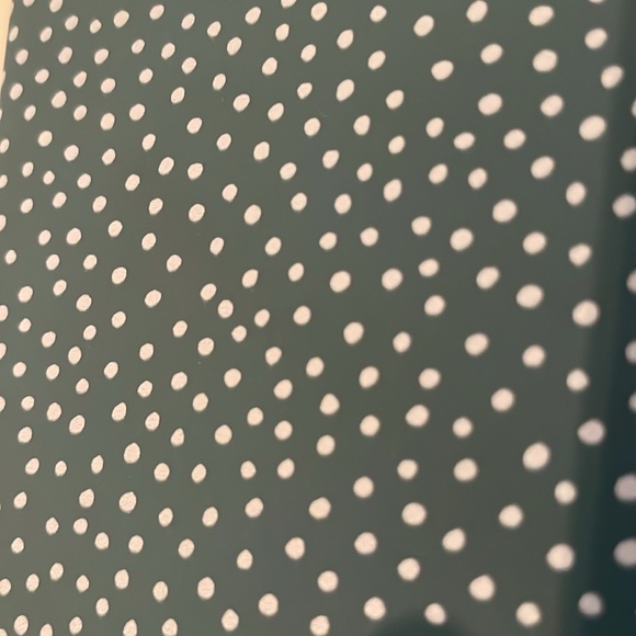 iPhone 11 phone cases. Quantity of 6. - Picture 7 of 10